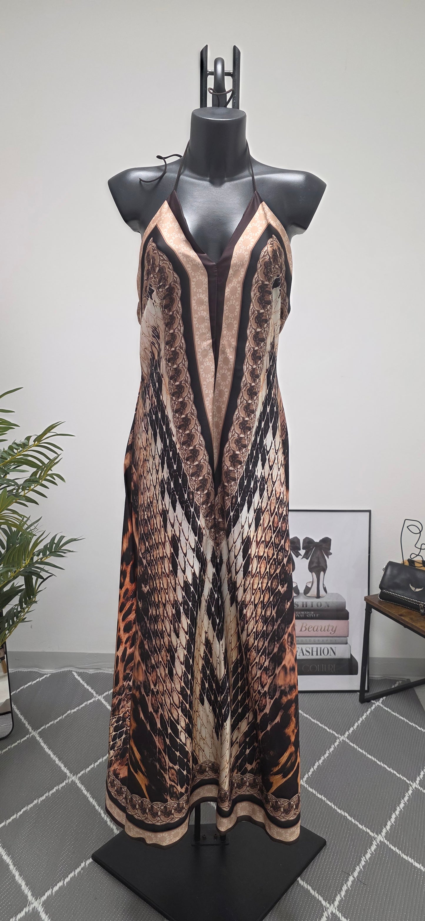 "Exotic Backless" Long Dress