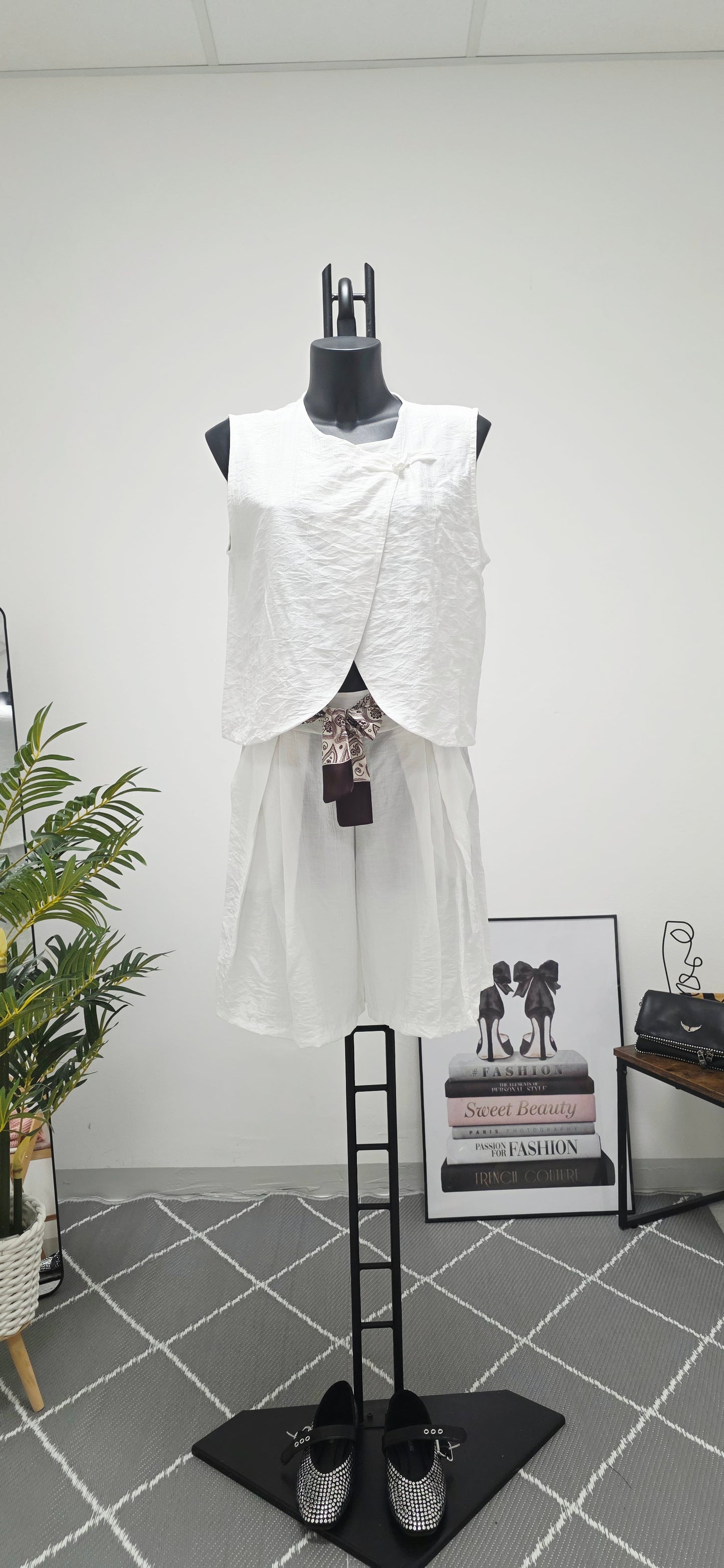 Kimono Touch Sleeveless Top