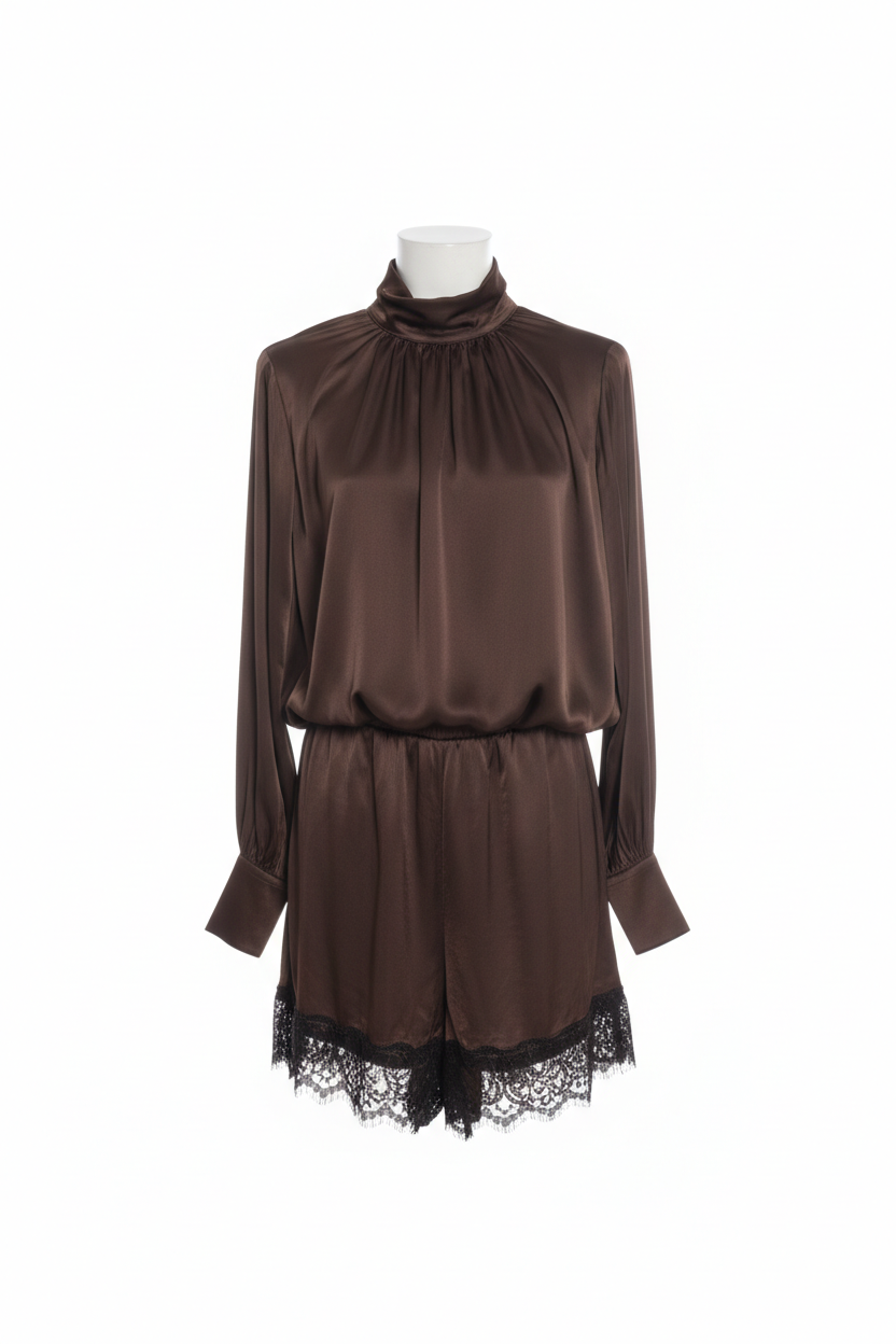 Rochie mini cu guler înalt și tiv din dantelă